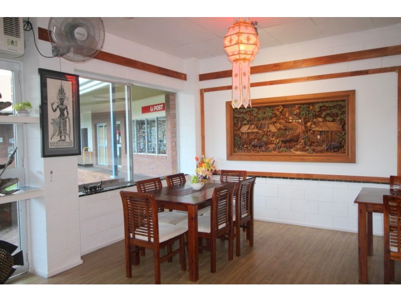 5 & 6/32 Porter Promenade, Mission Beach QLD 4852