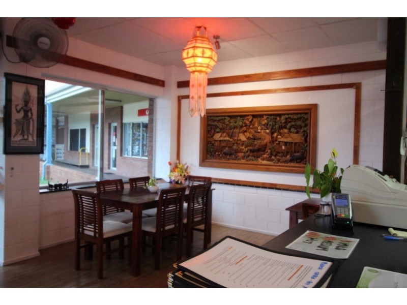 5 & 6/32 Porter Promenade, Mission Beach QLD 4852