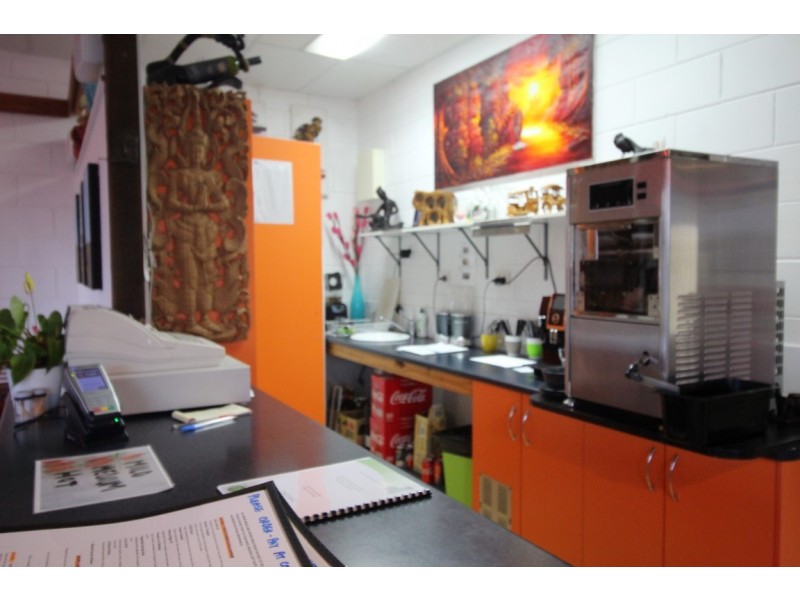 5 & 6/32 Porter Promenade, Mission Beach QLD 4852