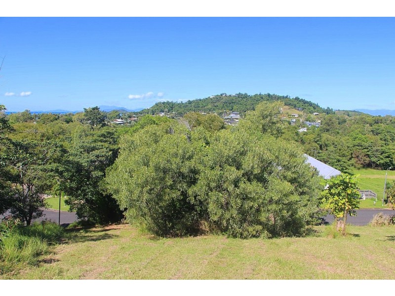 3 The Boulevard, South Mission Beach QLD 4852