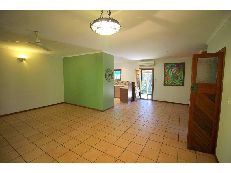3 Giufre Crescent, Wongaling Beach QLD 4852