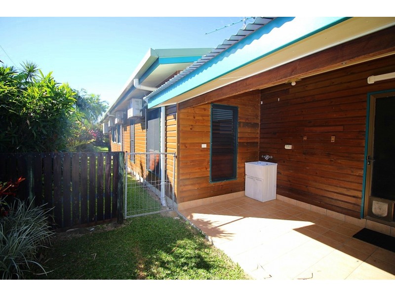 3 Giufre Crescent, Wongaling Beach QLD 4852