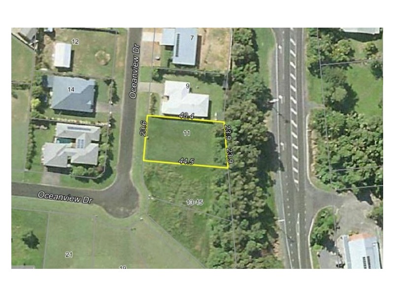 11 Oceanview Drive, Wongaling Beach QLD 4852