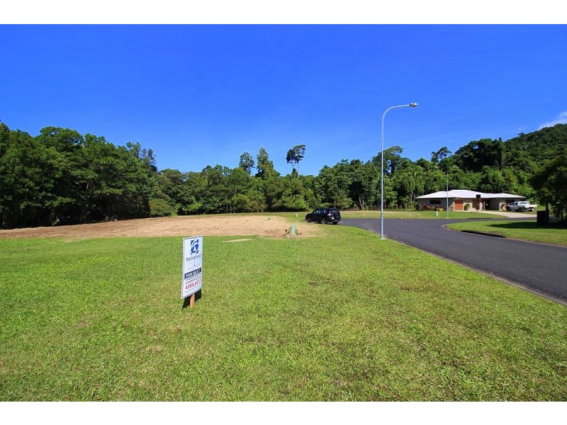 11 Oceanview Drive, Wongaling Beach QLD 4852