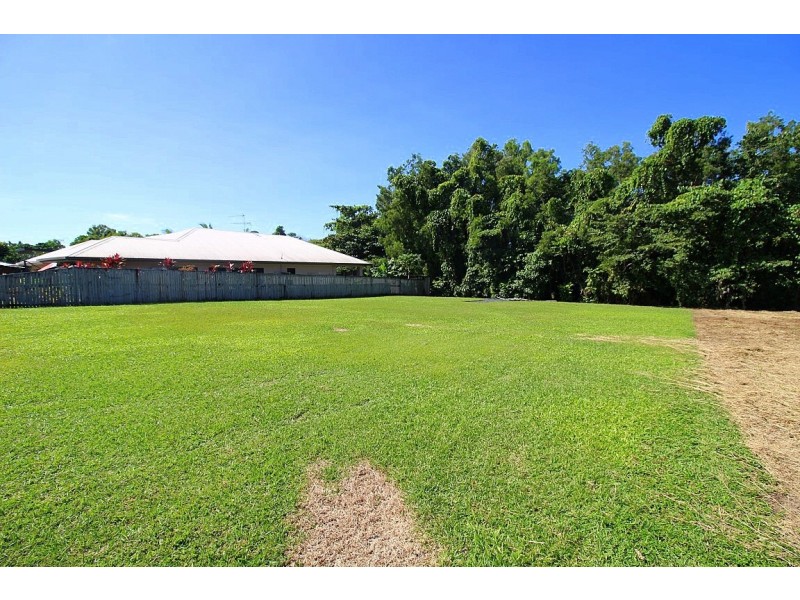 11 Oceanview Drive, Wongaling Beach QLD 4852