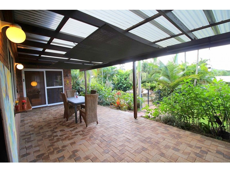 30 Cutten  Street, Bingil Bay QLD 4852