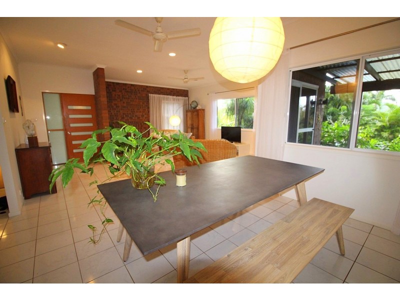 30 Cutten  Street, Bingil Bay QLD 4852