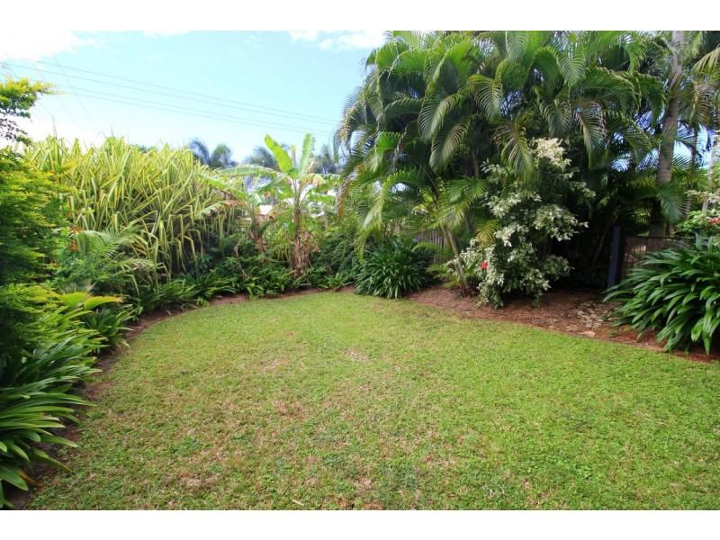 30 Cutten  Street, Bingil Bay QLD 4852
