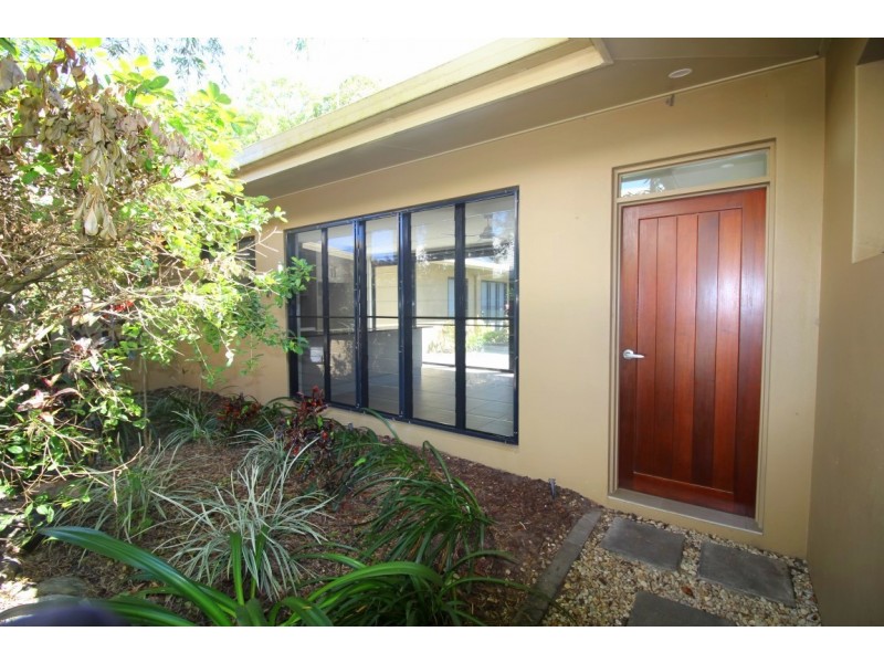 2/34 Mariner Drive, South Mission Beach QLD 4852