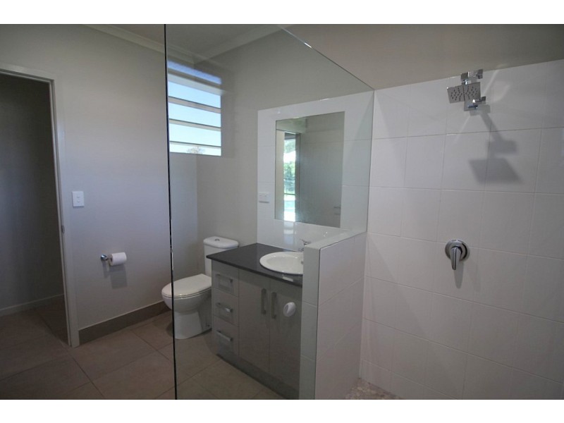 2/34 Mariner Drive, South Mission Beach QLD 4852