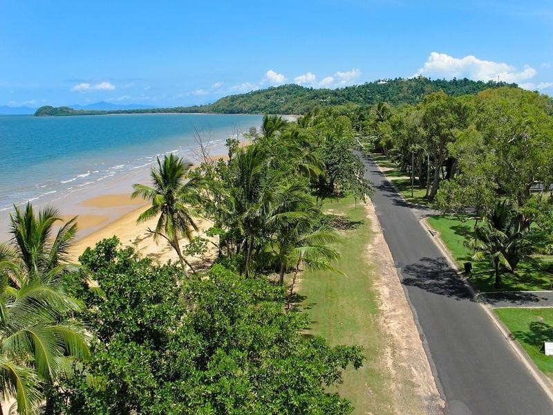 28 Seafarer Street, South Mission Beach QLD 4852