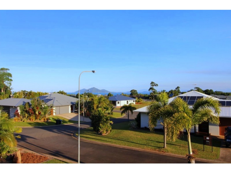64/6 Purtaboi Close, Mission Beach QLD 4852