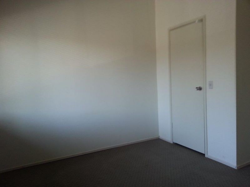 4/7 Christina Court, Mermaid Waters QLD 4218