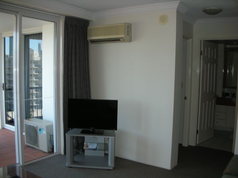 903/9 Beach Parade, Surfers Paradise QLD 4217