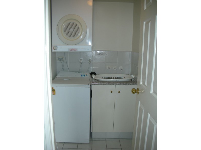 903/9 Beach Parade, Surfers Paradise QLD 4217