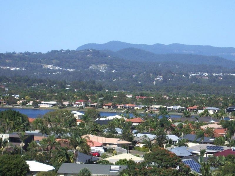 8 Kaydee Court, Miami QLD 4220