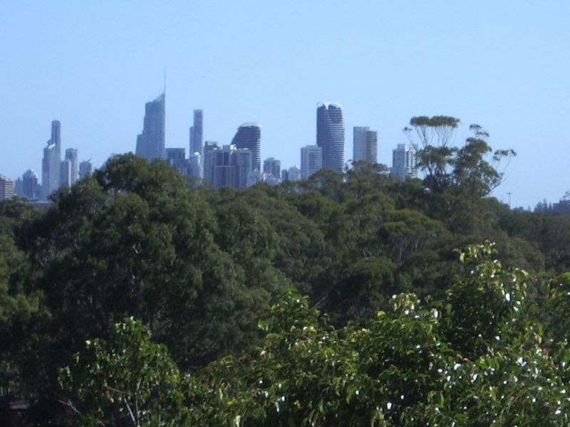 8 Kaydee Court, Miami QLD 4220