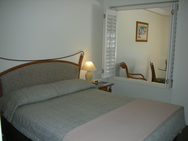 212/9 Beach Parade, Surfers Paradise QLD 4217