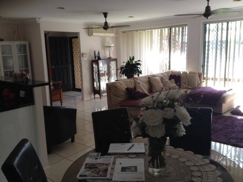 7 Mardella Court, Mermaid Waters QLD 4218