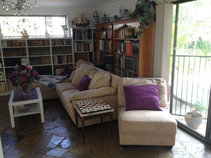 7 Mardella Court, Mermaid Waters QLD 4218