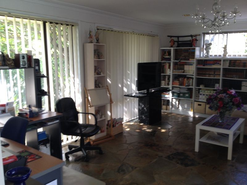 7 Mardella Court, Mermaid Waters QLD 4218