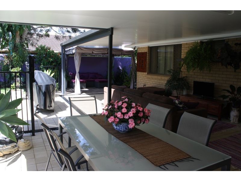 7 Mardella Court, Mermaid Waters QLD 4218