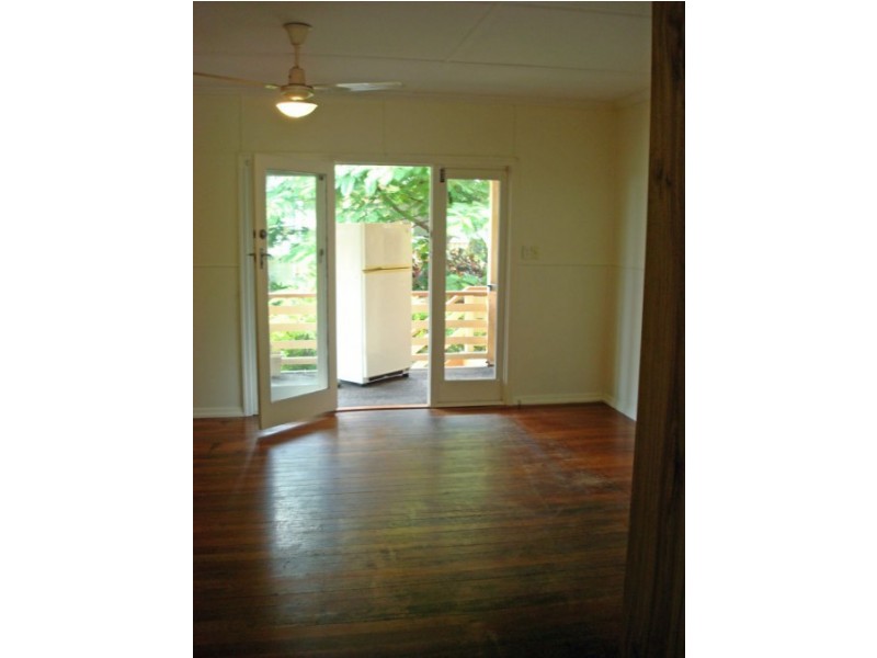 1/13 Jubilee Avenue, Broadbeach QLD 4218