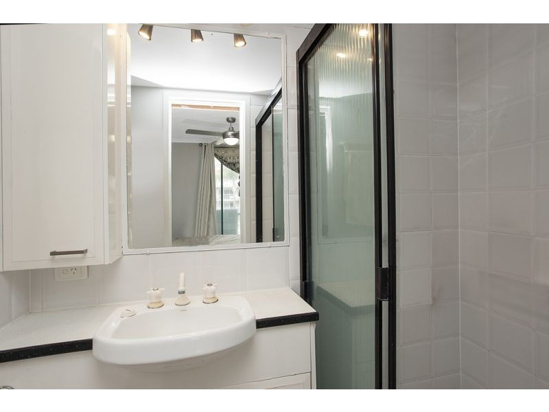 3/33 Australia Ave, Broadbeach QLD 4218