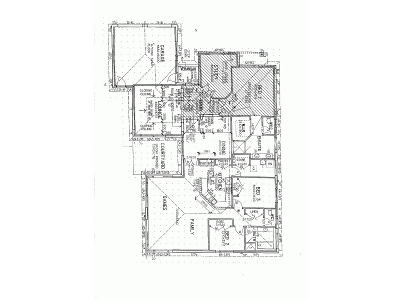 11 Shepton Crescent, Mudgeeraba QLD 4213 Floorplan