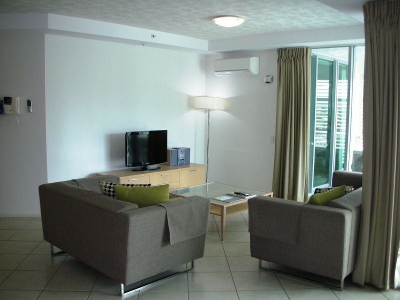 503/18 Fern Street, Surfers Paradise QLD 4217