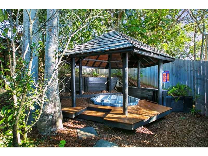 48 Paluna St, Riverhills QLD 4074