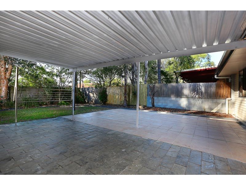 48 Paluna St, Riverhills QLD 4074