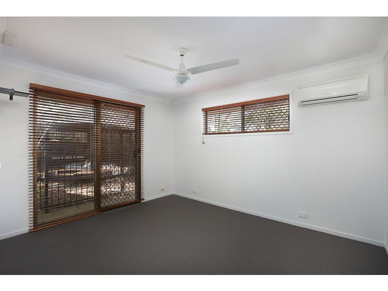 48 Paluna St, Riverhills QLD 4074