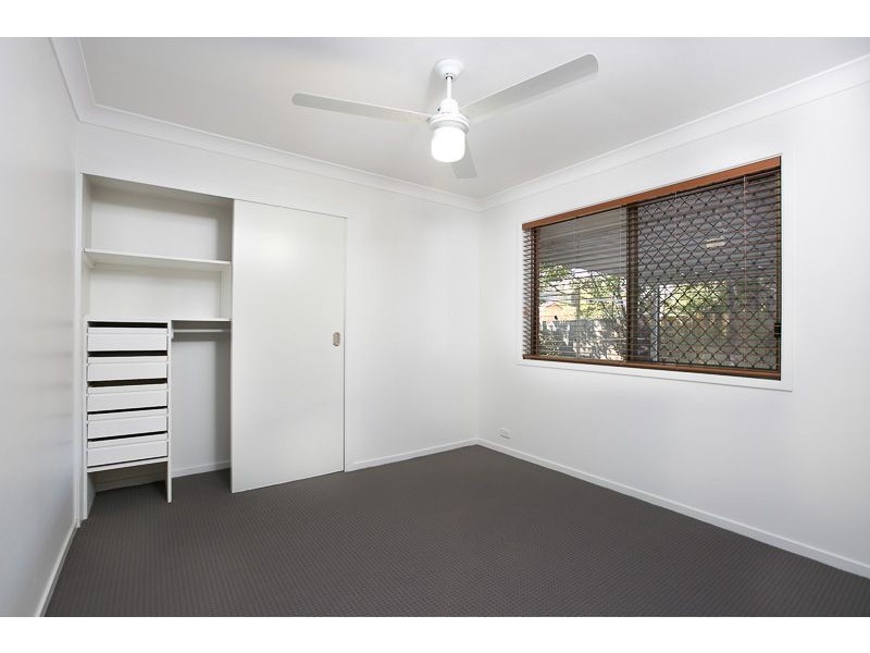 48 Paluna St, Riverhills QLD 4074