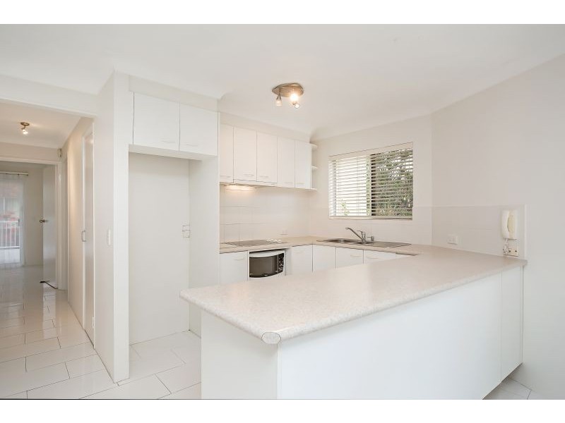 4/5 Australia Avenue, Broadbeach QLD 4218