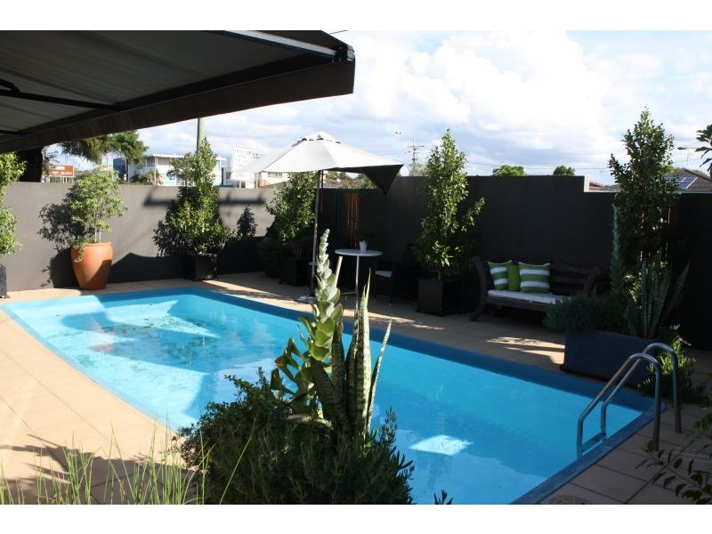 REF2267 Horizons Motel, Gold Coast Highway, Mermaid Beach QLD 4218