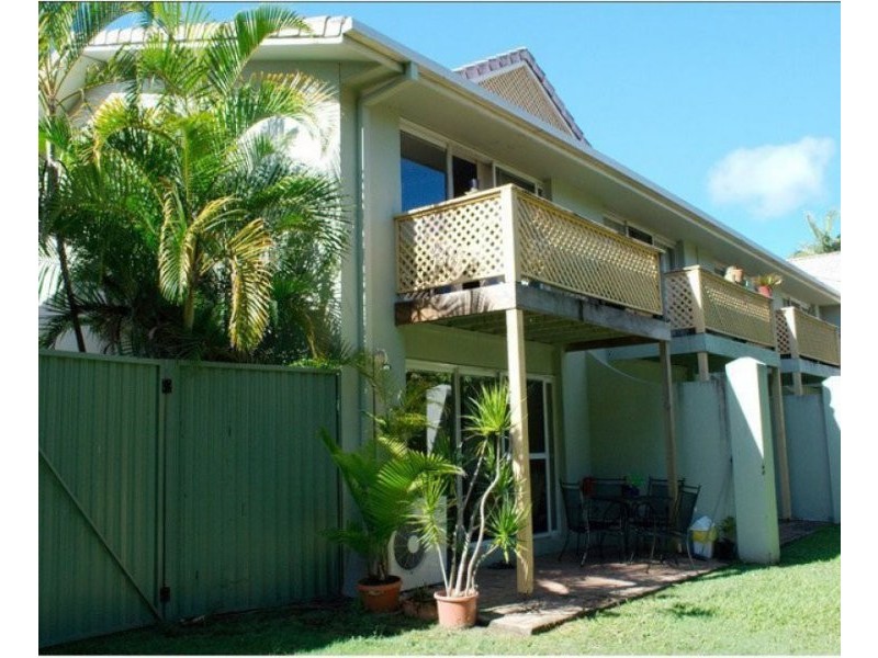 6/215 Cottesloe Drive, Mermaid Waters QLD 4218