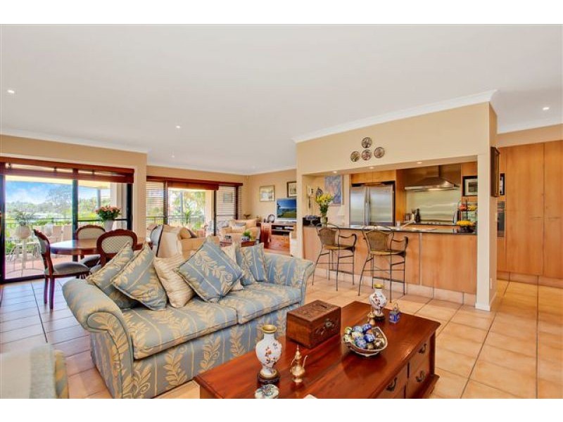 78/117 Palm Meadows Drive, Carrara QLD 4211