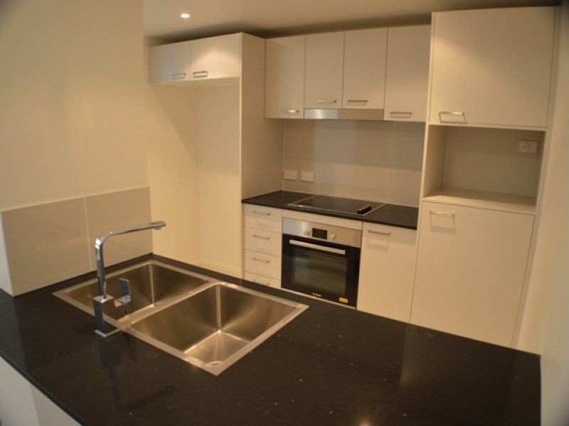 4 77 Brighton Street, Biggera Waters QLD 4216