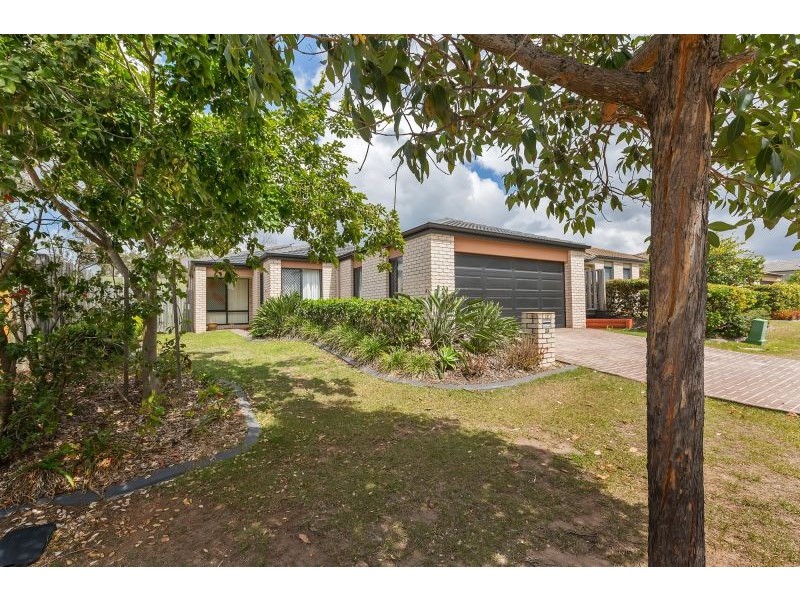 24 Mapelton Ccrt, Parkinson QLD 4115