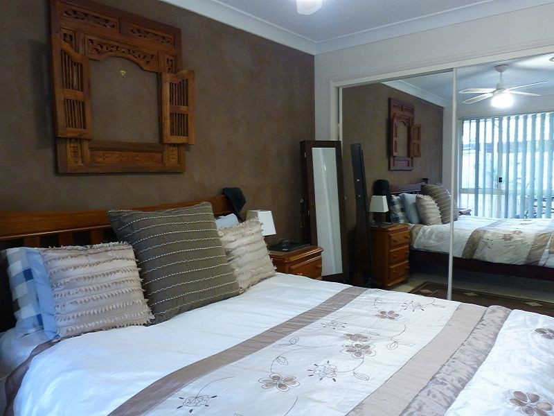 2/4 Morotai Ave, Palm Beach QLD 4221