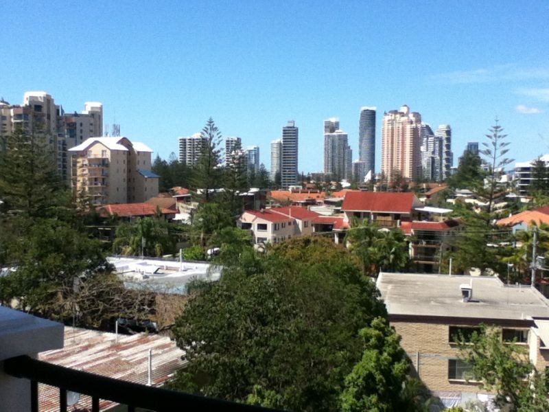 9 Beach Parade, Surfers Paradise QLD 4217