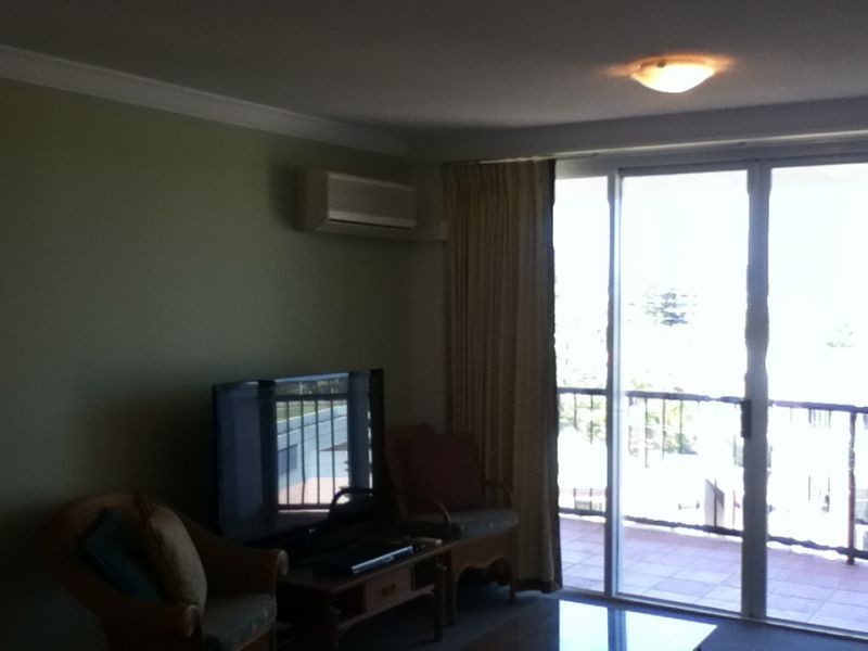 9 Beach Parade, Surfers Paradise QLD 4217