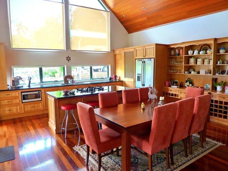 38 Knoll Road, Tamborine Mountain QLD 4272