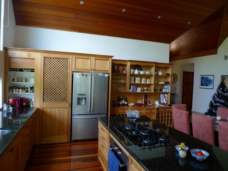 38 Knoll Road, Tamborine Mountain QLD 4272