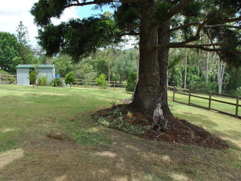 38 Knoll Road, Tamborine Mountain QLD 4272