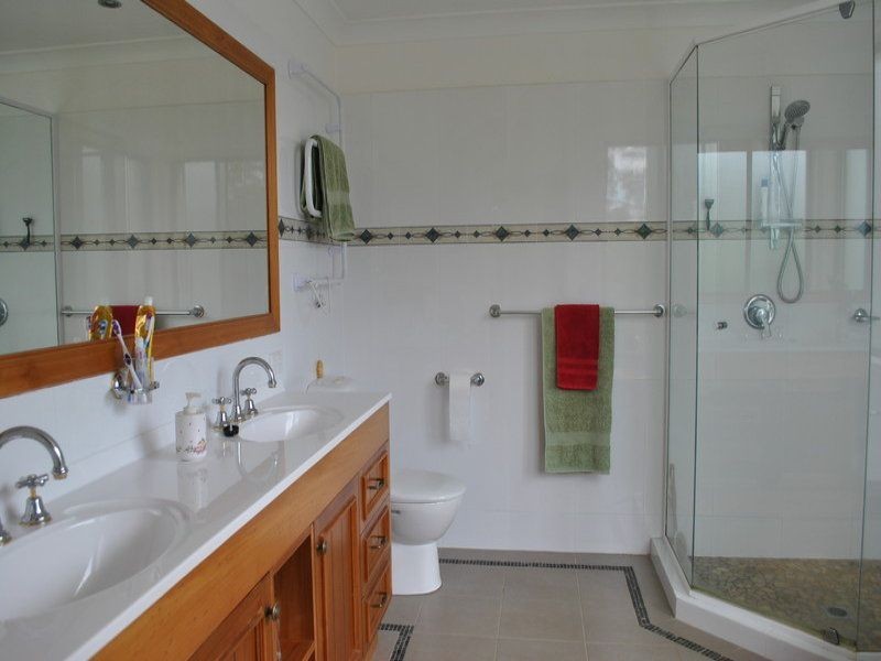 38 Knoll Road, Tamborine Mountain QLD 4272