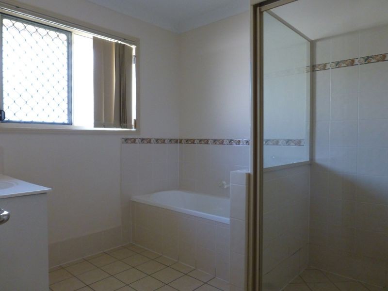 14 Banbury Cl, Bundamba QLD 4304