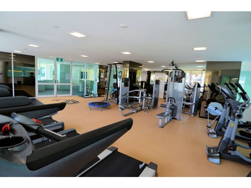 c4-2/75 brighton parade, Southport QLD 4215