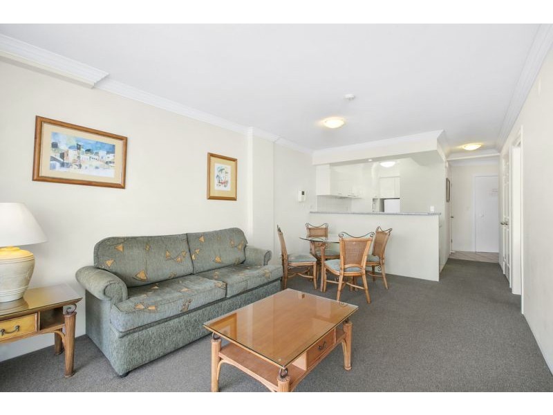 508/9 Beach Parade, Surfers Paradise QLD 4217